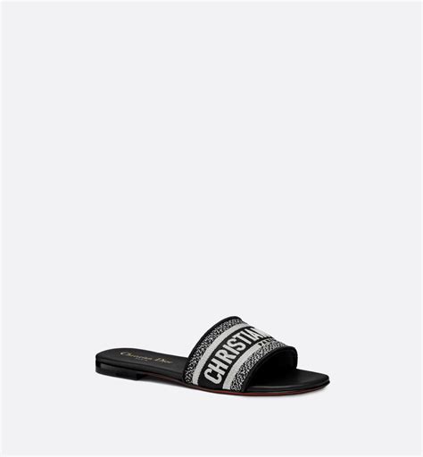 women dior dway slide black embroidered cotton|CHRISTIAN DIOR Cotton Embroidered Dway 85mm Slide .